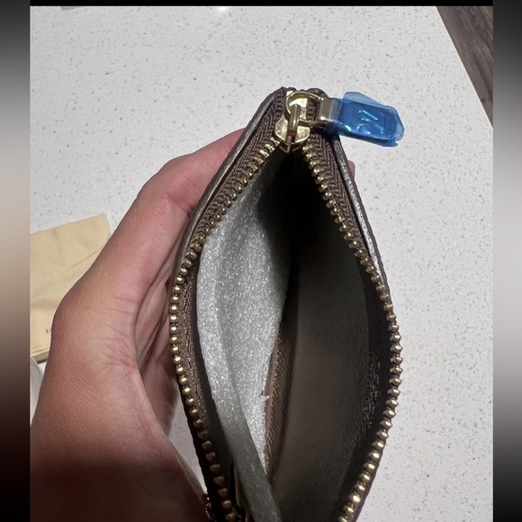 louis vuittons handbags authentic new with tags Small Pouch - Picture 4 of 10